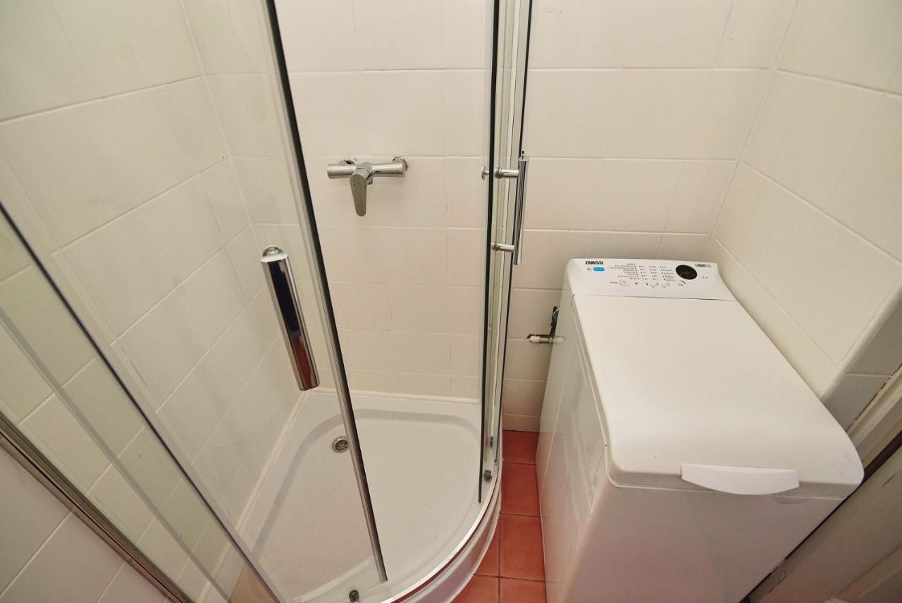 Regem Waryńskiego Apartament Warszawa