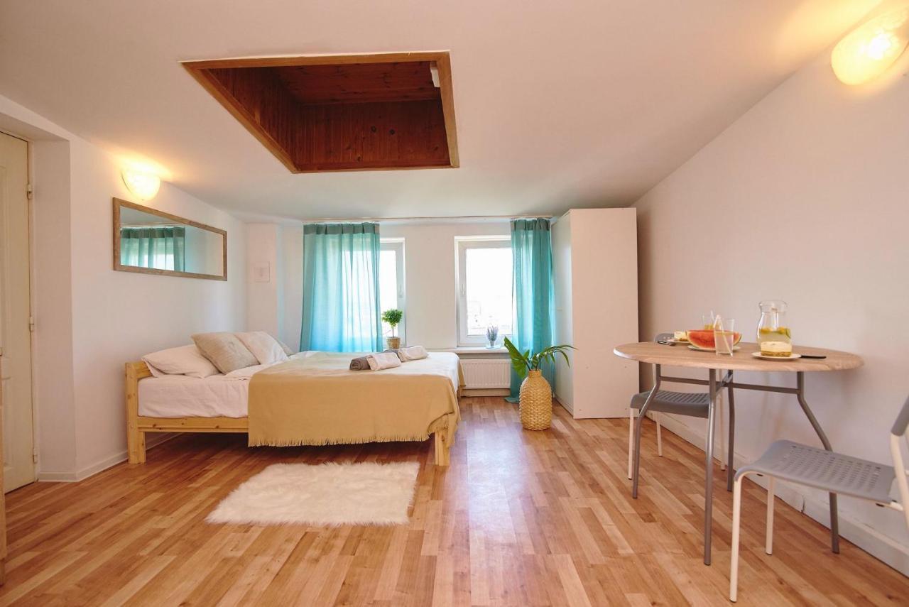 Regem Warynskiego Apartment